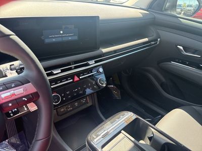 2026 Hyundai Tucson Hybrid - Photo 9