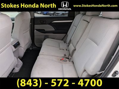 2019 Toyota Highlander - Photo 13