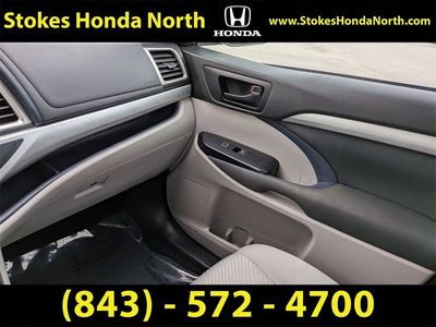 2019 Toyota Highlander - Photo 16
