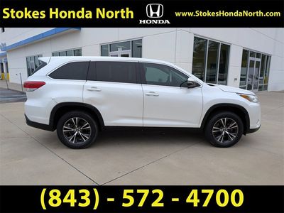 2019 Toyota Highlander - Photo 3