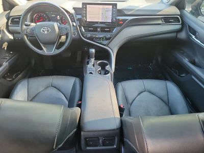 2022 Toyota Camry — photo 13 view