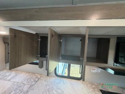 2022 Grand Design Imagine - Photo 10