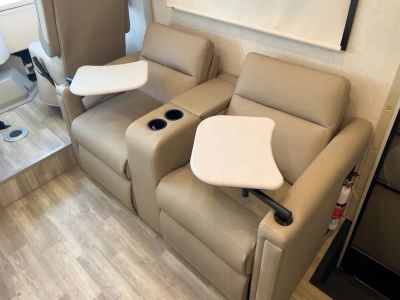 2026 Thor Motor Coach AXIS - Photo 10