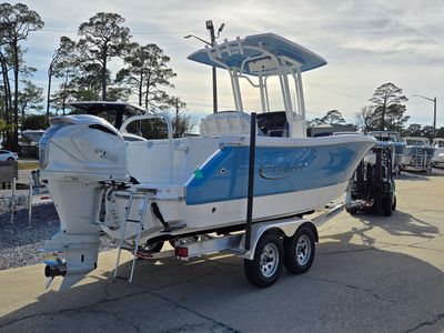 2026 Robalo 230 CC - Photo 10