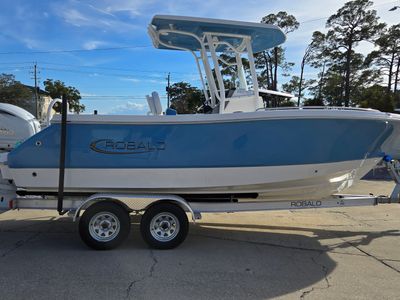 2026 Robalo 230 CC - Photo 11
