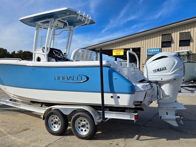 2026 Robalo 230 CC - Photo 9