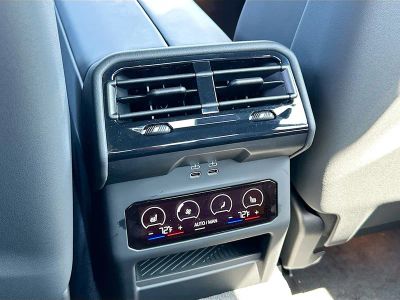 2026 BMW M5 — photo 19 view