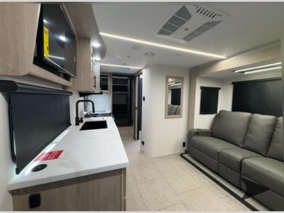 2026 Grand Design Imagine XLS - Photo 11