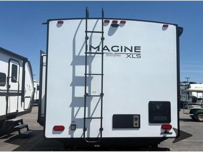 2026 Grand Design Imagine XLS - Photo 6