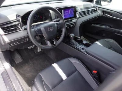 2025 Toyota Camry — photo 11 view