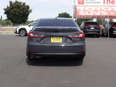 2025 Toyota Camry — photo 8 view
