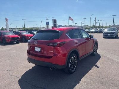 2022 Mazda Mazda CX-5 — detail view