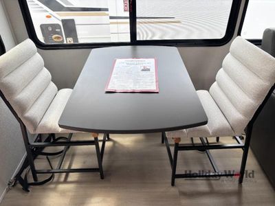 2026 Grand Design Momentum G-Class - Photo 7