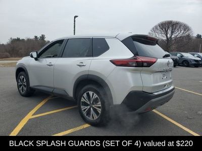2023 Nissan Rogue SV - Photo 5