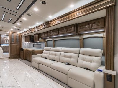 2026 Fleetwood Discovery LXE - Photo 14