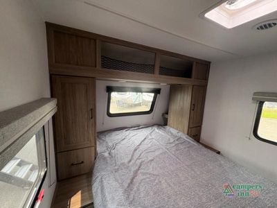 2026 Coachmen RV Freedom Express Select — photo 18 view