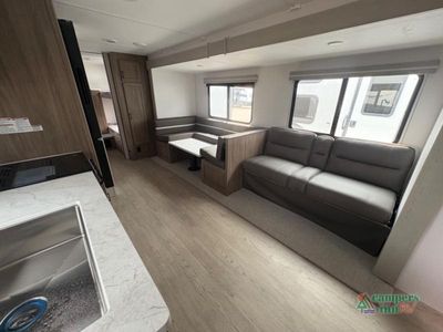 2026 Coachmen RV Freedom Express Select — photo 11 view