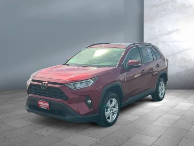2019 Toyota RAV4 — front three-quarter view