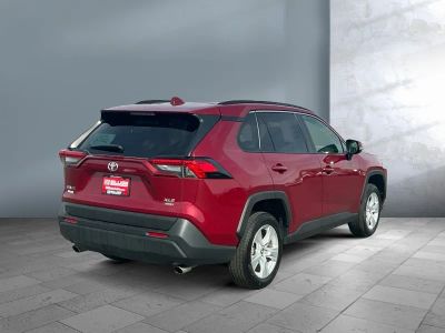 2019 Toyota RAV4 — engine compartment view