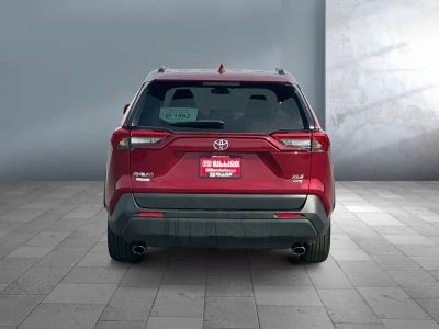 2019 Toyota RAV4 — detail view
