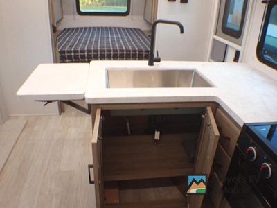 2026 Coachmen RV Freedom Express Select - Photo 19