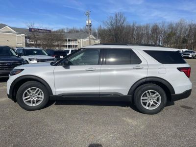 2026 Ford Explorer — engine compartment view
