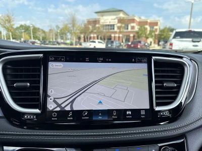 2026 Chrysler Pacifica — photo 23 view