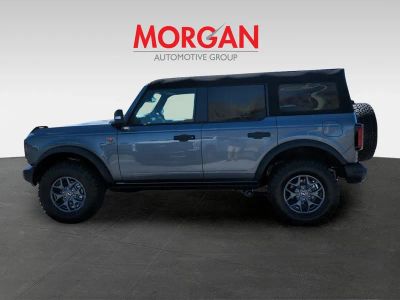 2025 Ford Bronco — photo 8 view