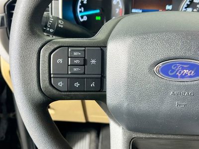 2023 Ford F-150 — photo 18 view