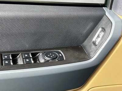 2023 Ford F-150 — photo 16 view