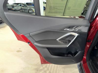 2025 BMW X2 — photo 16 view