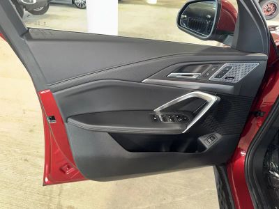 2025 BMW X2 — photo 17 view