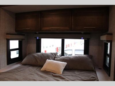 2024 Jayco Greyhawk XL - Photo 11