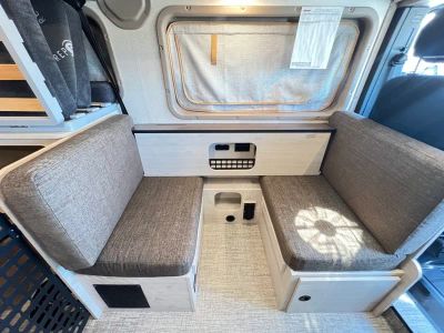 2027 Winnebago SOLIS POCKET — photo 12 view