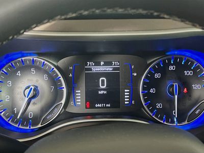 2022 Chrysler Voyager - Photo 9