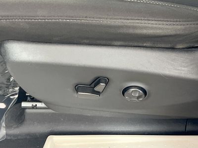 2022 Chrysler Voyager - Photo 15