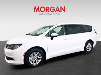 2022 Chrysler Voyager - Photo 3