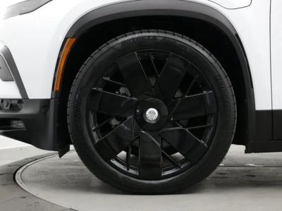 2023 Fisker Ocean — photo 8 view