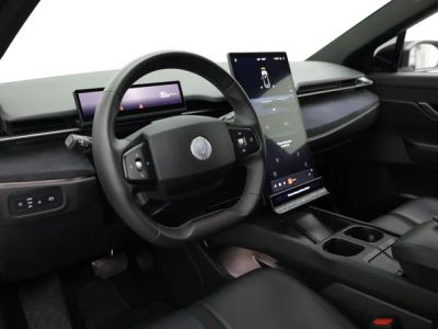 2023 Fisker Ocean — photo 11 view