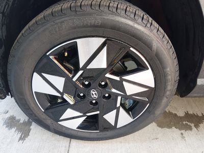 2024 Hyundai Kona - Photo 10