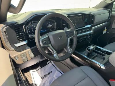 2026 Chevrolet Silverado 1500 - Photo 3