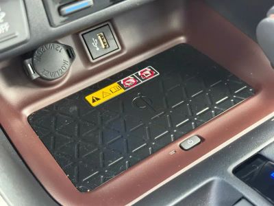 2025 Toyota RAV4 Hybrid - Photo 35