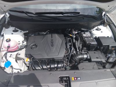 2025 Hyundai Tucson — photo 9 view
