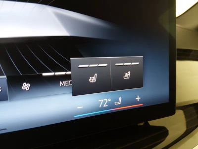 2025 BMW X5 - Photo 18
