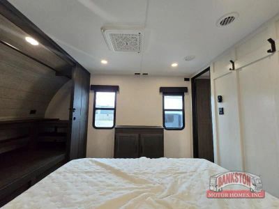 2026 Stratus SR302VBH - Photo 29