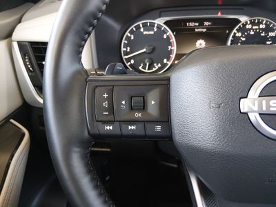 2025 Nissan Rogue - Photo 9