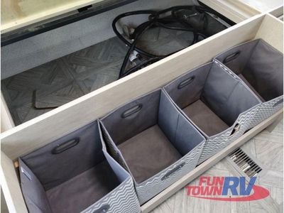 2024 Forest River RV Wildwood - Photo 41