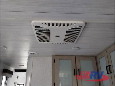 2024 Forest River RV Wildwood - Photo 33
