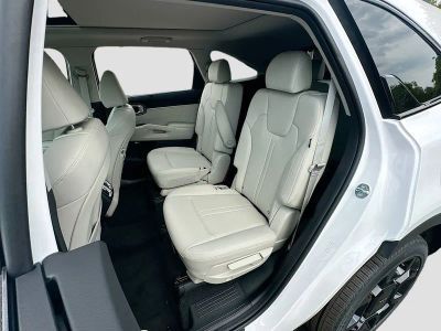 2026 Kia Sorento — photo 26 view