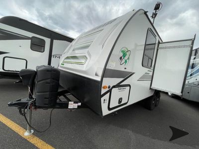 2022 Winnebago Industries Towables Micro Minnie FLX - Photo 2